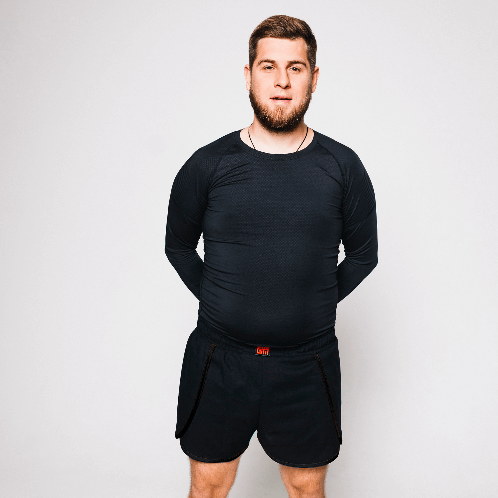 Льняные шорты мужские